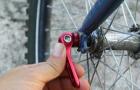 Kako zaščititi kolo pred krajo in ali vas bo kolesarska ključavnica rešila pred krajo?